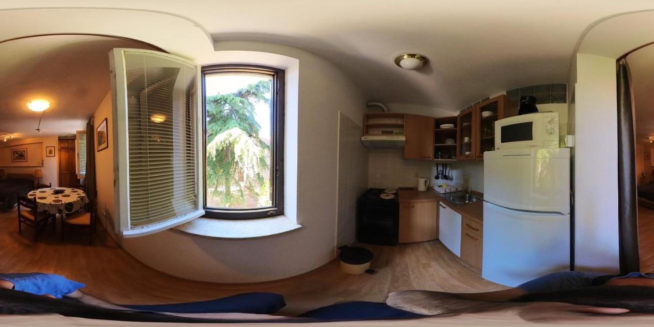 Apartamento Srecko Bale Exterior foto